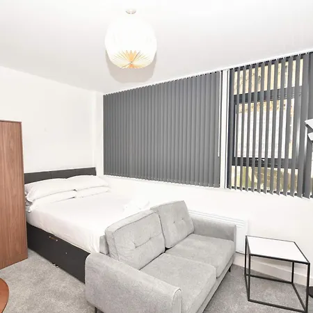 Modern In Bradford (West Yorkshire)